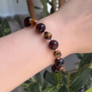 Tiger eye bracelet